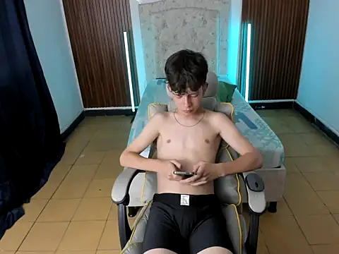 dilan_orduz's cam snapshot