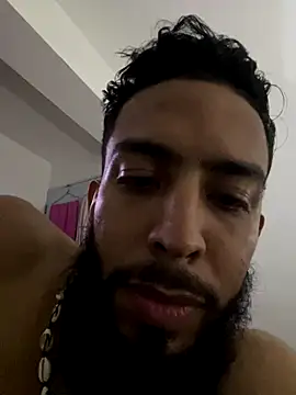 Zyan_Moratto live sex cam