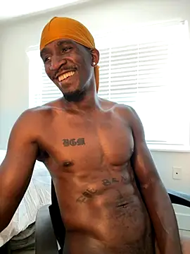 ColdAssXav93 live sex cam