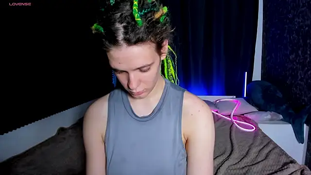 KIKI_Krash live sex cam