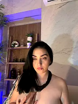 LIAH_IZUMI live sex cam
