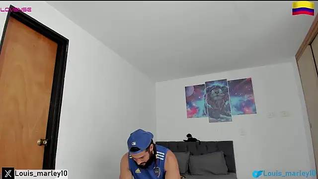 Louis_marley__ live sex cam