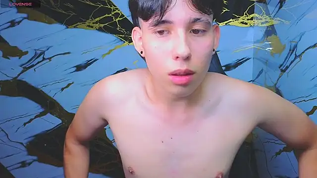 Suarezz10_'s cam snapshot