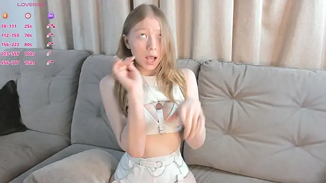 Megansuns live sex cam