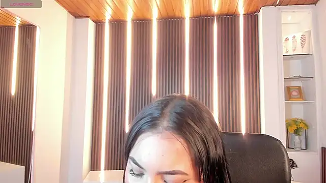 sofiacaramel live sex cam