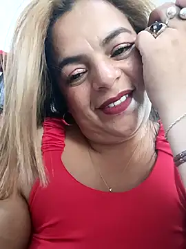 Mia-Glow live sex cam