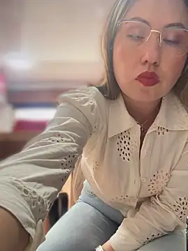 VIOLETA-25_ live sex cam