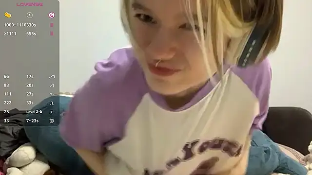 LorRebak live sex cam