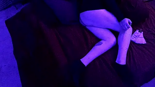 Time2playN303party's cam snapshot