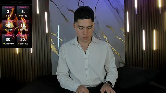 LiamNovak live sex cam