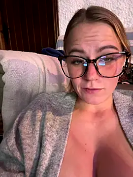 selenaluvv live sex cam