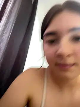 Valentina_ro live sex cam