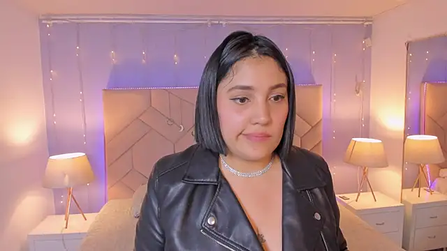 caroline__muller live sex cam