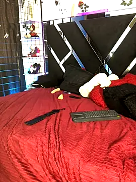 1lovelygirls live sex cam