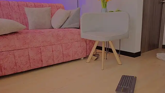 Juliana_Saenzz live sex cam