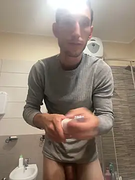 Gionnytav live sex cam