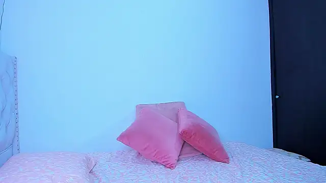 Ariana_f live sex cam