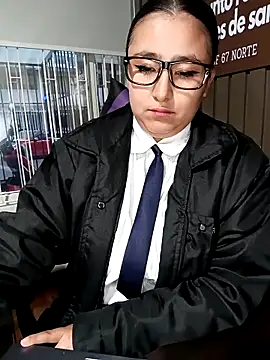 Cute_Penelope live sex cam