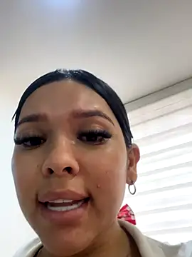 BrendaCrean live sex cam