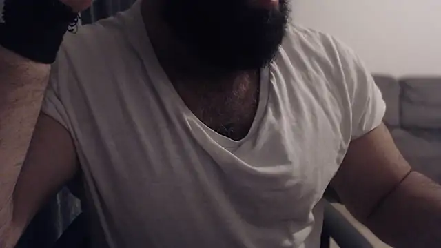 hugemachohandsome live sex cam