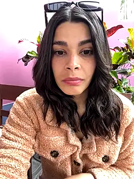 Leah_Honey26 live sex cam