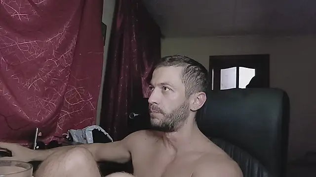 333Alone_in_theDark777's cam snapshot