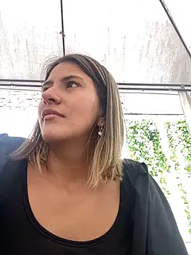 Andrea_19blonde live sex cam