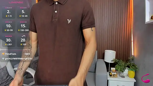 Leo_santoro live sex cam