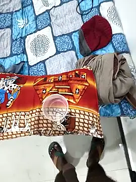 Chanderi19's cam snapshot