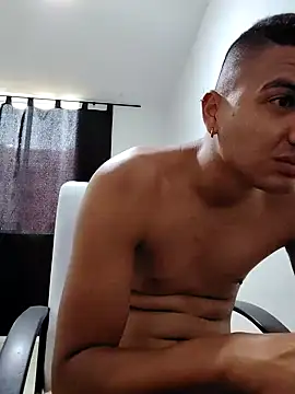 lester_rose's cam snapshot