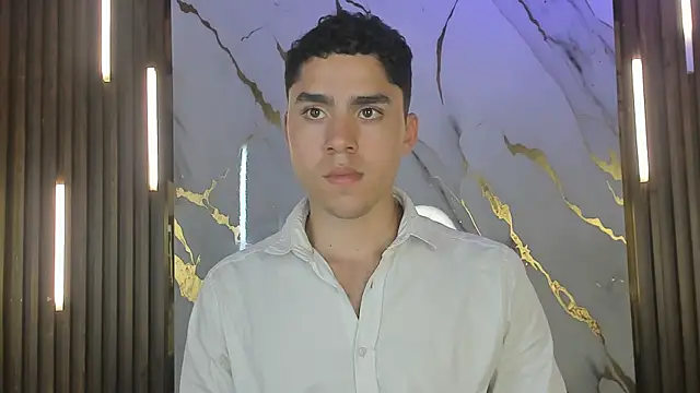 LiamNovak live sex cam