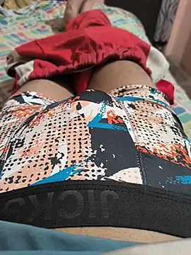 Ritik143jhil's cam snapshot