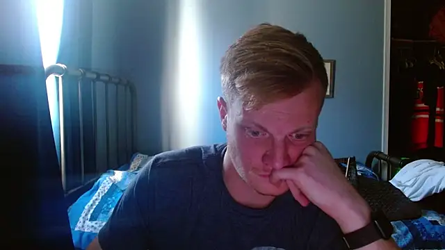 lustylyndon's cam snapshot