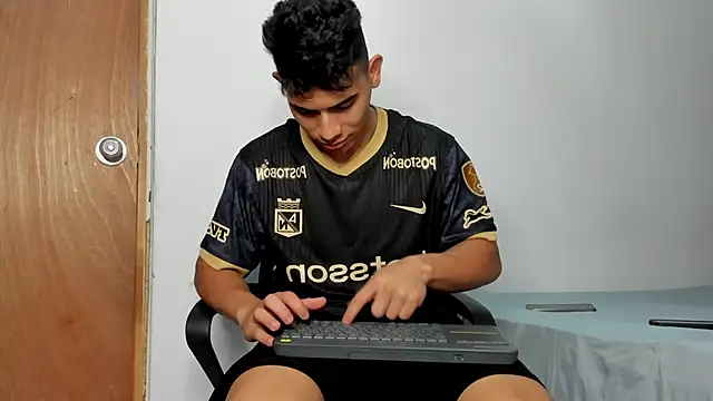 andrew_rose_ live sex cam