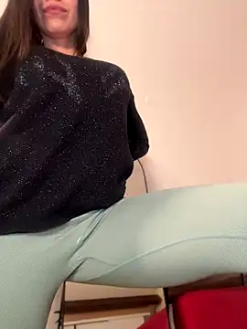 LalieFR live sex cam