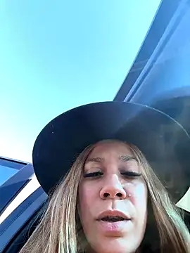 Bigbuttbrooklynn live sex cam