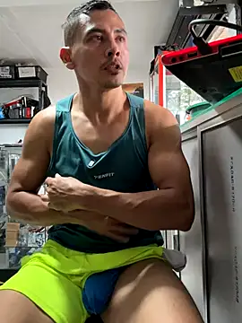 Paul22cm- live sex cam