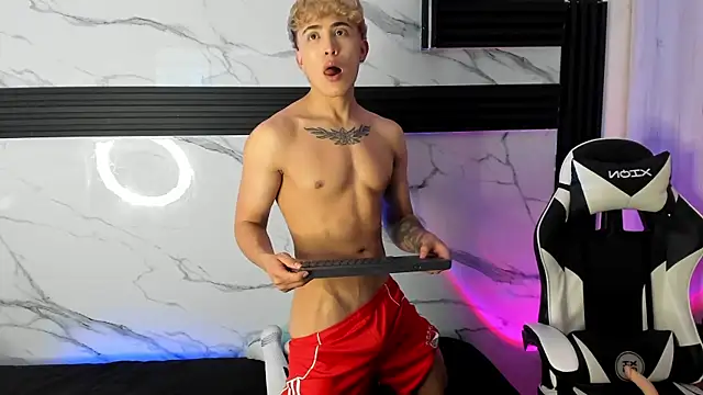 Saimonvela's cam snapshot