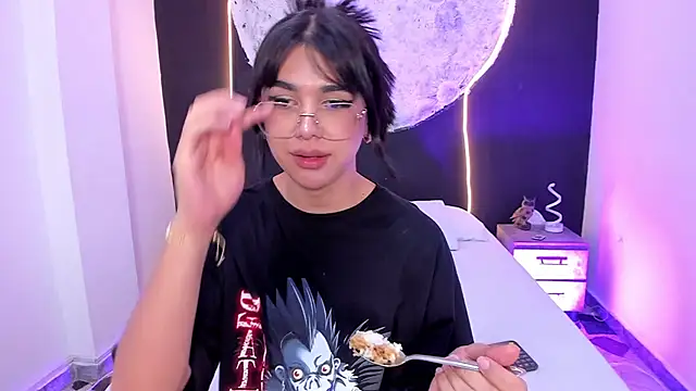 RoseCassie live sex cam