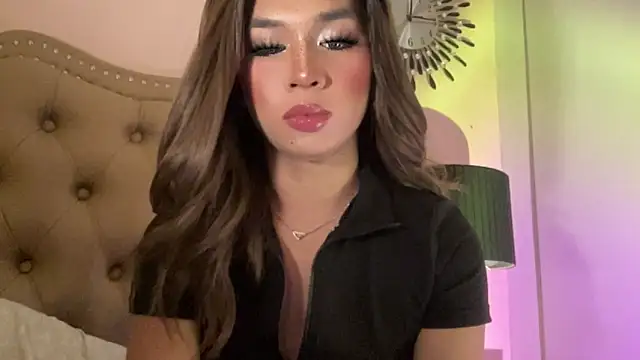 Worldclass_Maxxine_ live sex cam