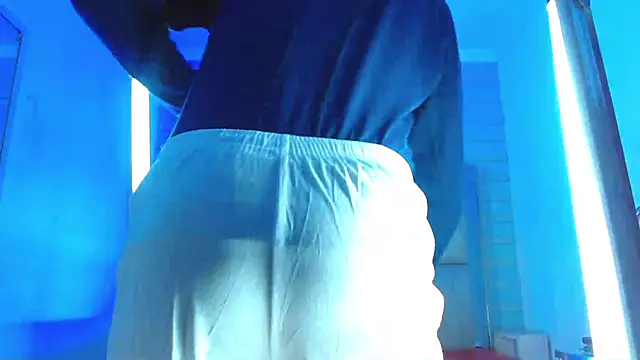 Valentin_Gray's cam snapshot