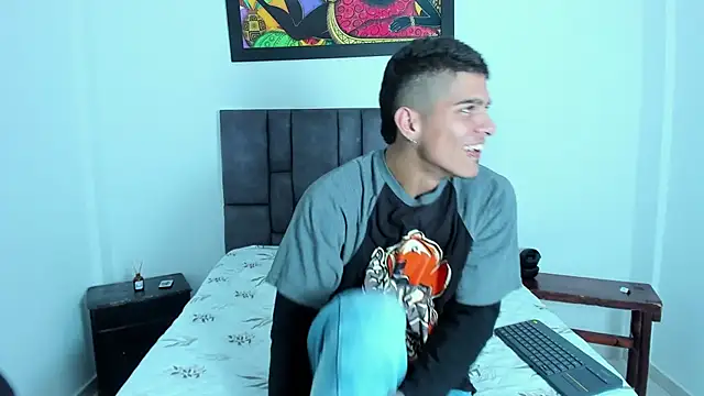 wyatt_3 live sex cam