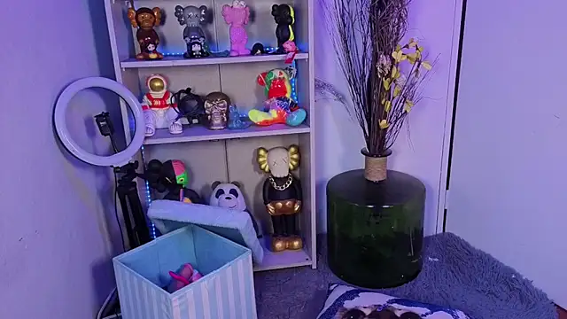 EmilyMiller_ live sex cam