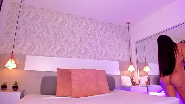 AishaPeyton's Stripchat show and profile