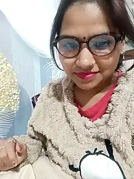 urvashi01224 live sex cam