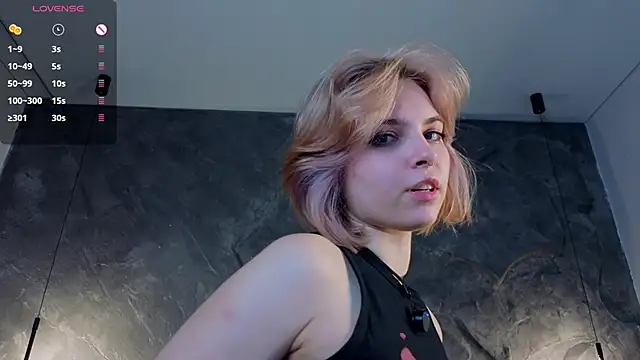 PolIyBowman live sex cam