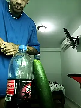 Fernanda30 live sex cam