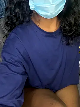 SukiyamaAsia live sex cam