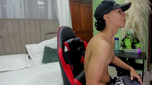 ricky_backus live sex cam