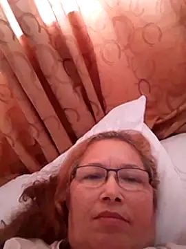 Cessi50 live sex cam